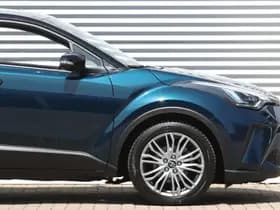 Toyota C-HR 1.8 Hybrid Style Bi-Tone Carplay / Safety Pakket / Navi thumbnail 8