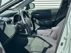 Toyota Corolla Cross Hybrid 200 Advent. / Pano / 4X4 thumbnail 15