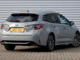 Toyota Corolla Touring Sports 2.0 Hybrid Team thumbnail 2