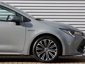 Toyota Corolla Touring Sports 2.0 Hybrid Team thumbnail 7