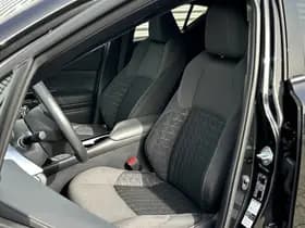 Toyota C-HR 2.0 Hybrid Dynamic Carplay thumbnail 15