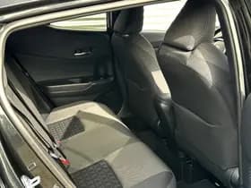 Toyota C-HR 2.0 Hybrid Dynamic Carplay thumbnail 17