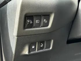 Toyota C-HR 2.0 Hybrid Dynamic Carplay thumbnail 24