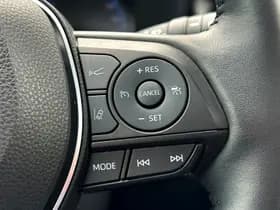 Toyota RAV4 2.5 Hybrid AWD Ulitmate Adventure Panoramad. thumbnail 26