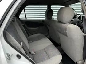 Toyota Corolla thumbnail 17