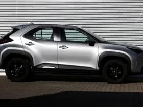 Toyota Yaris Cross 1.5 Hybrid Comfort Plus Carplay / Sportv. thumbnail 3