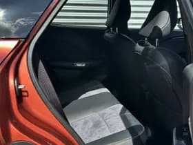 Lexus LBX thumbnail 19