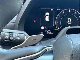 Lexus LBX thumbnail 26