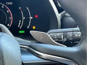 Lexus LBX thumbnail 27