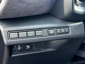 Lexus LBX thumbnail 29