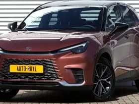 Lexus LBX Cool 2WD 3.955 Km!