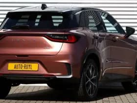 Lexus LBX Cool 2WD 3.955 Km! thumbnail 2