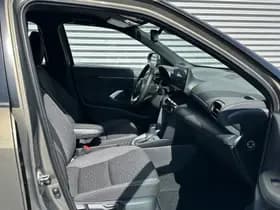 Toyota Yaris Cross 1.5 Hybrid Dynamic Carplay / Navi thumbnail 4