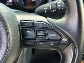 Toyota Yaris 1.5 Hybrid Executive Bi-Tone thumbnail 20