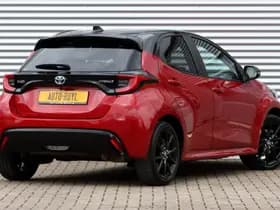 Toyota Yaris 1.5 Hybrid Executive Bi-Tone JBL / HUD thumbnail 2