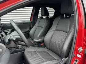 Toyota Yaris 1.5 Hybrid Executive Bi-Tone JBL / HUD thumbnail 18