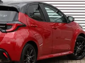 Toyota Yaris 1.5 Hybrid Executive Bi-Tone JBL / HUD thumbnail 7