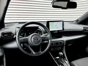Toyota Yaris 1.5 Hybrid Executive Bi-Tone JBL / HUD thumbnail 10