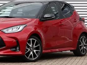 Toyota Yaris 1.5 Hybrid Executive Bi-Tone thumbnail 6