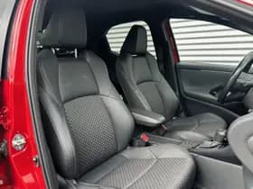 Toyota Yaris 1.5 Hybrid Executive Bi-Tone thumbnail 9