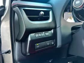 Lexus UX 250h F Sport Line President Pack thumbnail 11