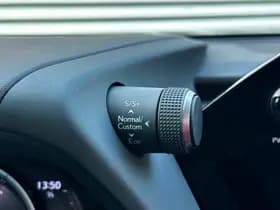 Lexus UX 250h F Sport Line President Pack thumbnail 20