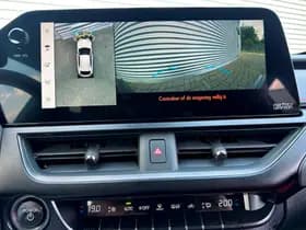 Lexus UX 250h F Sport Line President Pack thumbnail 9