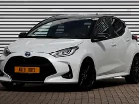 Toyota Yaris 1.5 Hybrid Executive Bi-Tone JBL / HUD