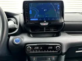Toyota Yaris 1.5 Hybrid Executive Bi-Tone JBL / HUD thumbnail 14