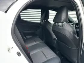 Toyota Yaris 1.5 Hybrid Executive Bi-Tone JBL / HUD thumbnail 17