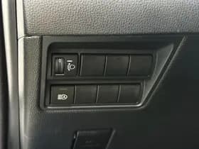 Toyota Yaris 1.5 Hybrid Executive Bi-Tone JBL / HUD thumbnail 24