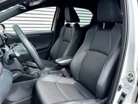 Toyota Yaris 1.5 Hybrid Executive Bi-Tone JBL / HUD thumbnail 5