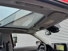 Toyota Yaris Cross 1.5 Hybrid Executive Panoramadak thumbnail 13