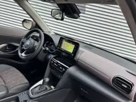 Toyota Yaris Cross 1.5 Hybrid Executive Panoramadak thumbnail 14