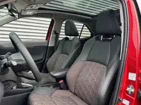 Toyota Yaris Cross 1.5 Hybrid Executive Panoramadak thumbnail 17