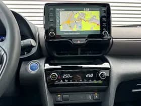 Toyota Yaris Cross 1.5 Hybrid Executive Panoramadak thumbnail 21