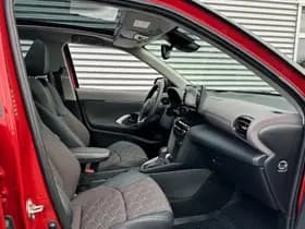 Toyota Yaris Cross 1.5 Hybrid Executive Panoramadak thumbnail 4