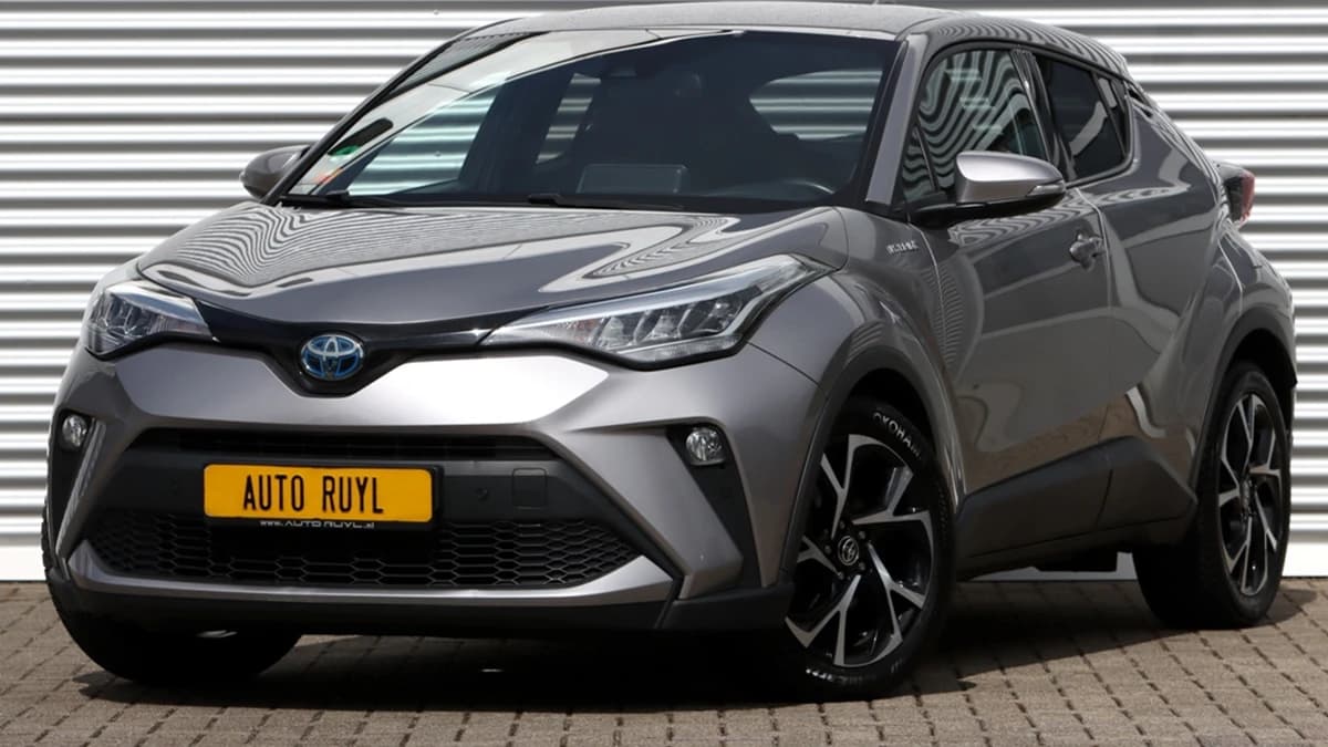 Toyota C-HR 2.0 Hybrid Style JBL — foto 1