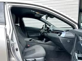 Toyota C-HR 2.0 Hybrid Style JBL thumbnail 4