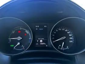 Toyota C-HR 2.0 Hybrid Style JBL thumbnail 10