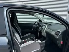 Toyota Aygo thumbnail 4