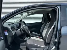 Toyota Aygo thumbnail 5