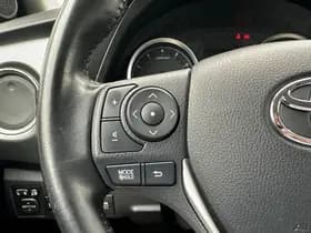 Toyota Auris thumbnail 21