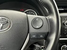 Toyota Auris thumbnail 22