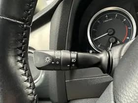 Toyota Auris thumbnail 23