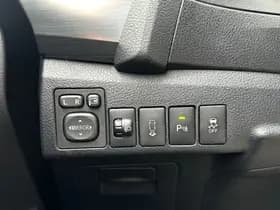 Toyota Auris thumbnail 26