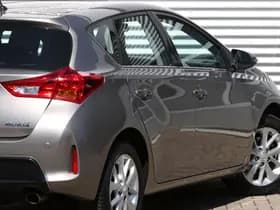 Toyota Auris thumbnail 7
