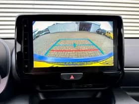 Toyota Yaris thumbnail 18