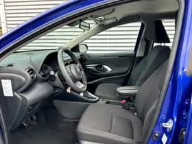 Toyota Yaris thumbnail 5