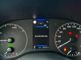 Toyota Yaris thumbnail 10